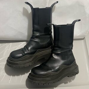 Bottega Veneta boots size 39
